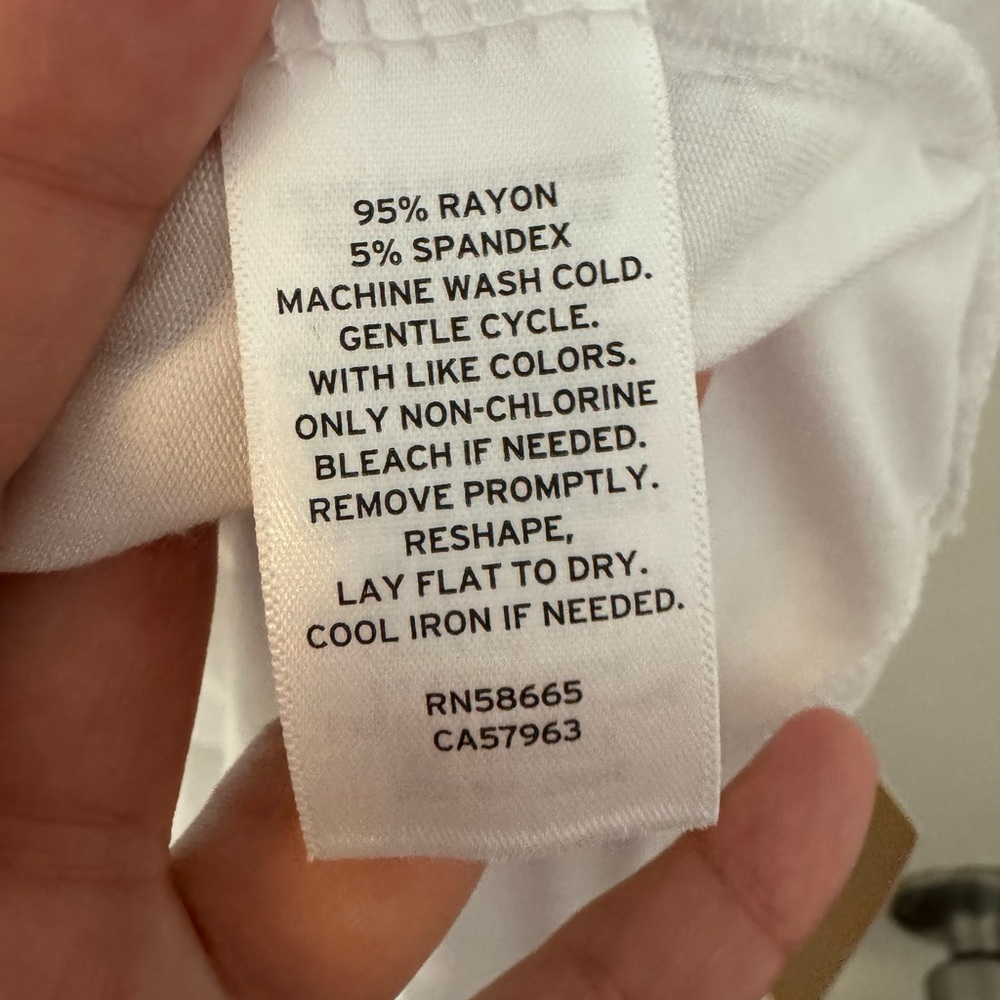 NWT Halogen basic tee size XL - Picture 4 of 5